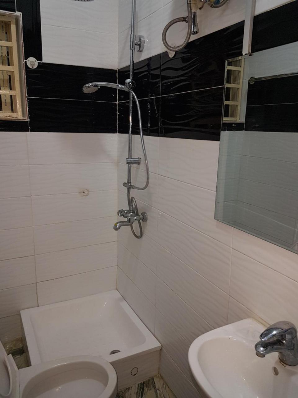 Rock Towers Apartments Абуджа Экстерьер фото
